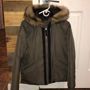 Abercrombie & Fitch down hooded olive jacket XS